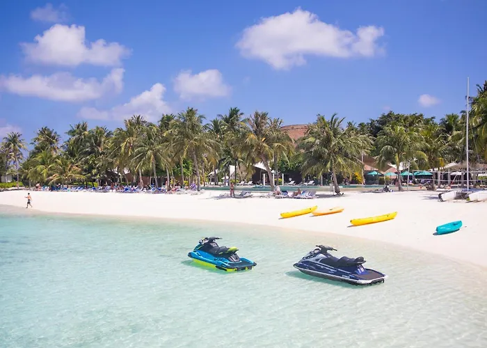 Holiday Inn Resort Kandooma Maldives - Kids Stay & Eat Free And Dive Free For Certified Divers For A Minimum 3 Nights Stay