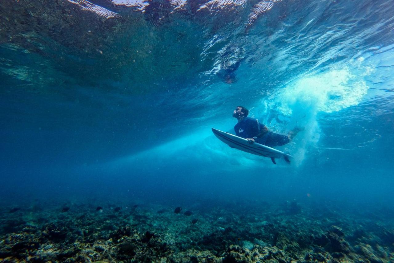 Kandooma Maldives: Kids Stay, Eat & Dive Free 4*