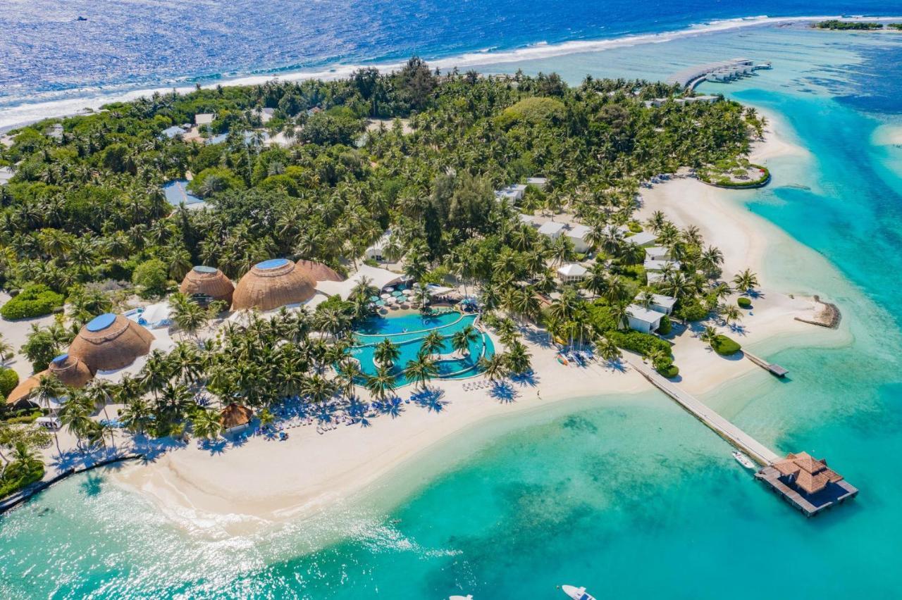 Resort Kandooma Maldives: Kids Stay, Eat & Dive Free